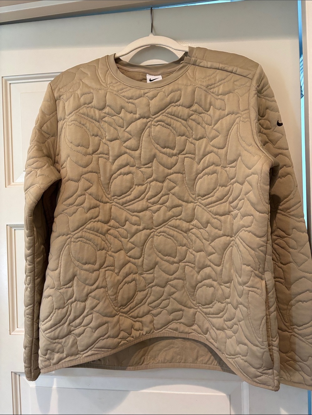 Nike Quilted Crewneck Sweatshirt in Beige/Tan